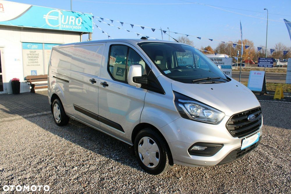Ford Custom - 5