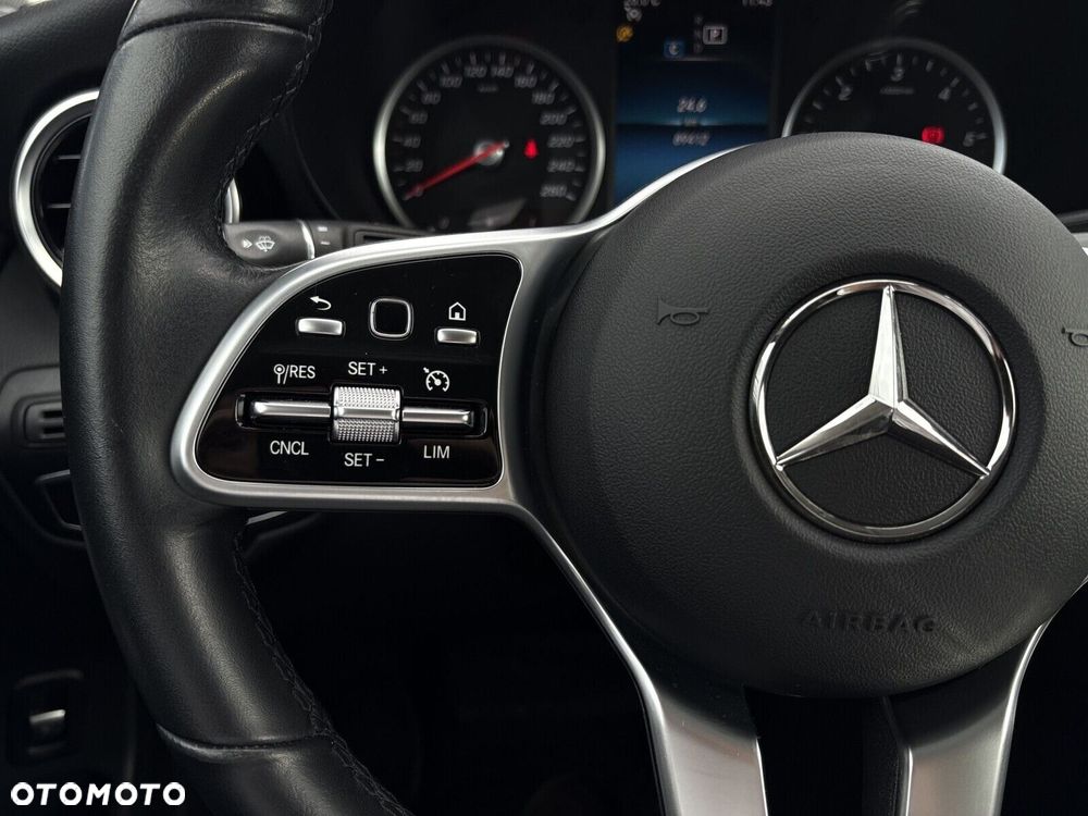 Mercedes-Benz GLC 220 d - 16
