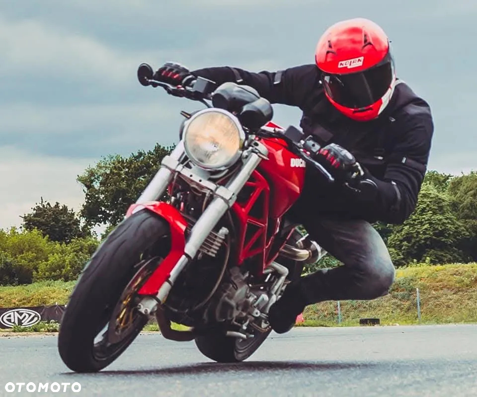 Ducati Monster - 16