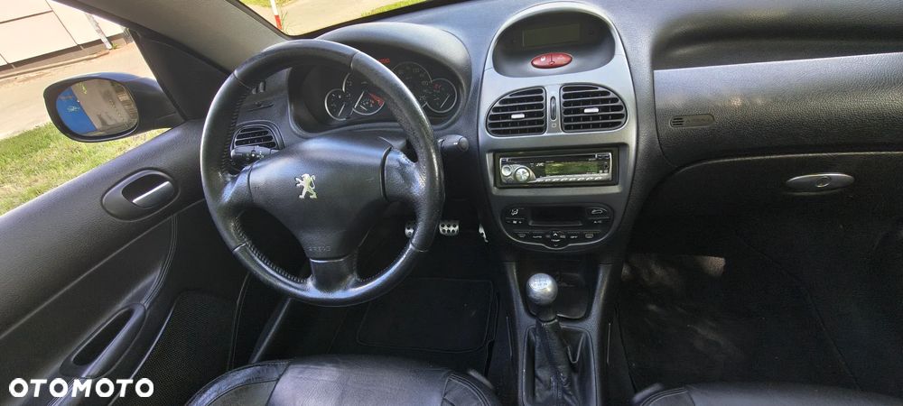 Peugeot 206 CC 135 Sport - 5