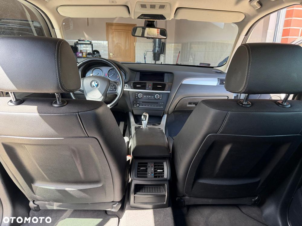 BMW X3 xDrive20d - 12