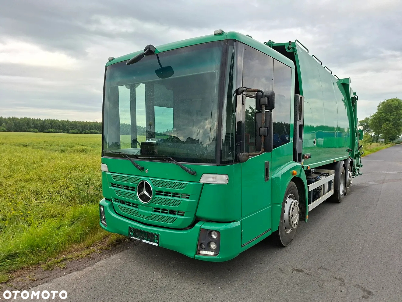 Mercedes-Benz Econic 2630 - 2