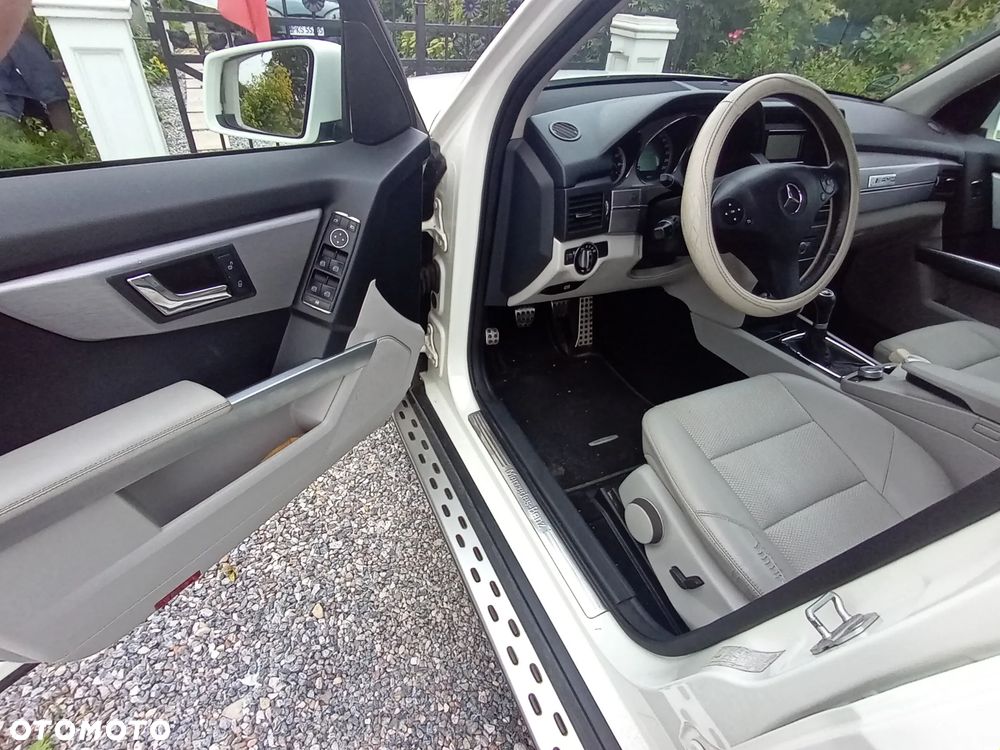 Mercedes-Benz GLK - 21