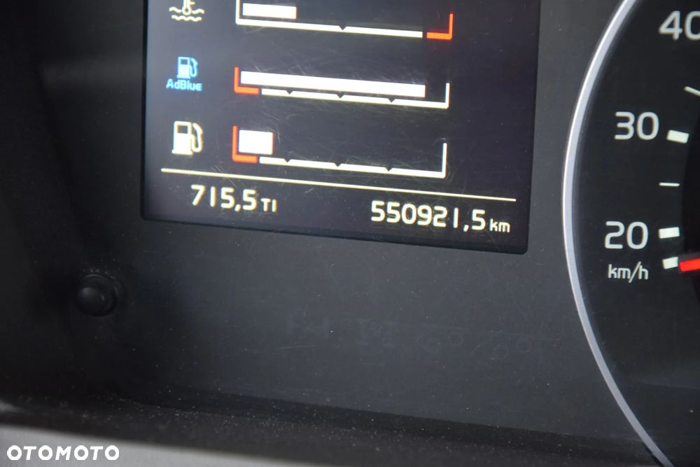 Volvo FH500 / NISKA KABINA / HYDRAULIKA / EURO 6 / ACC / LEDY / ALUFELGI / SERWISOWANY / SPROWADZONY - 29