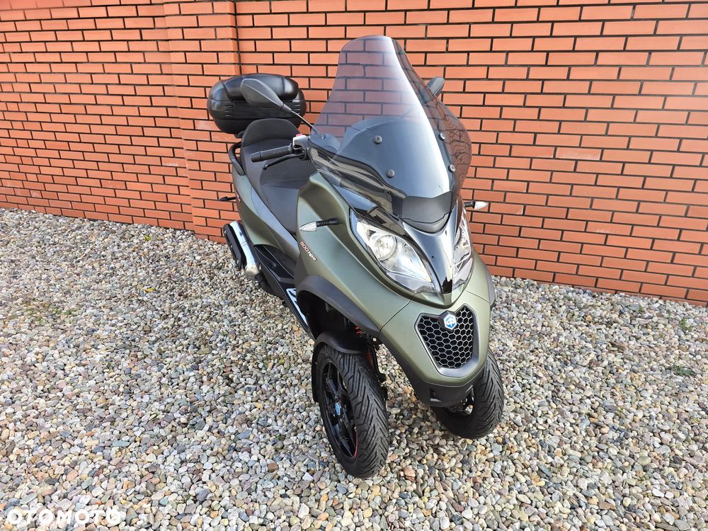 Piaggio MP-3 - 3