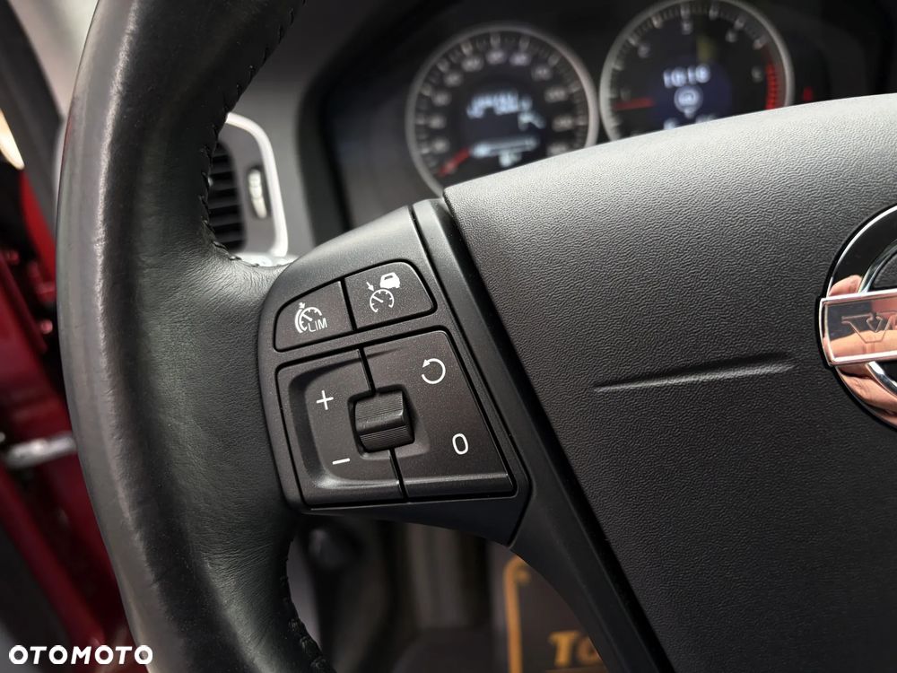 Volvo S60 D4 Geartronic Summum - 24