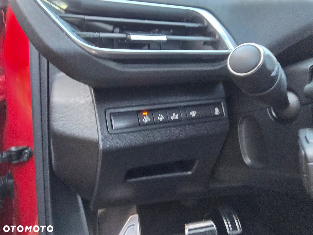 Peugeot 3008 1.5 BlueHDi GT S&S EAT8 - 28