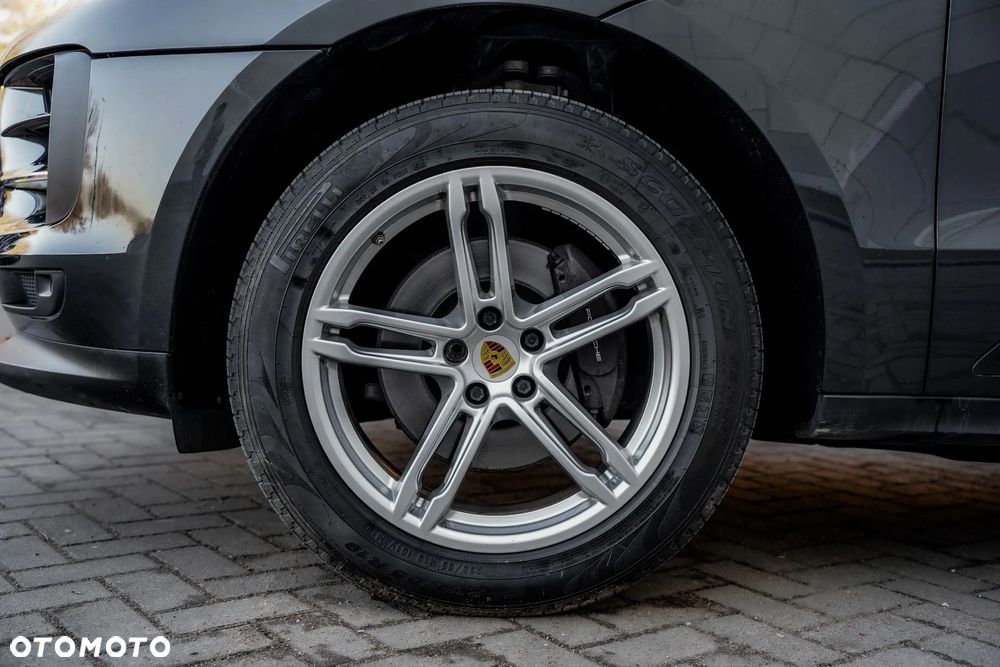 Porsche Macan - 17