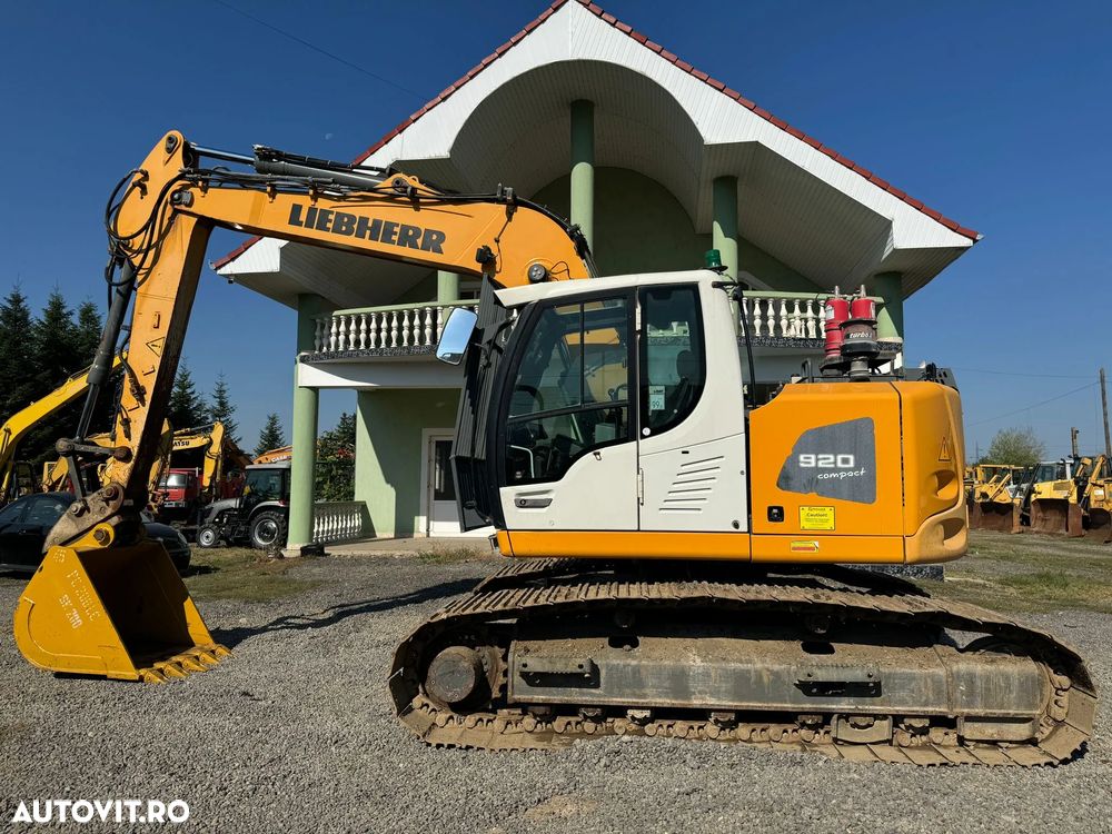 Liebherr R 920 Compact LC - 3