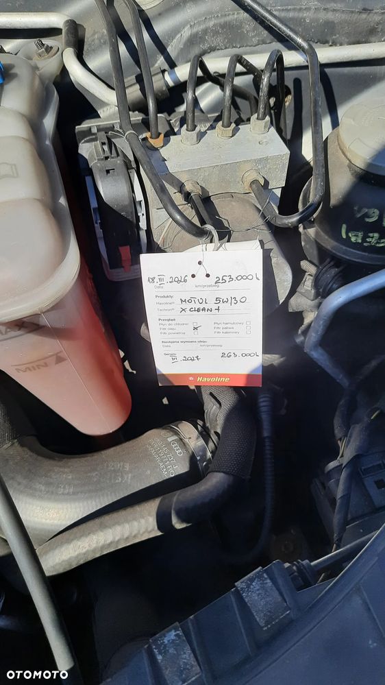 Audi A4 Limousine - 16