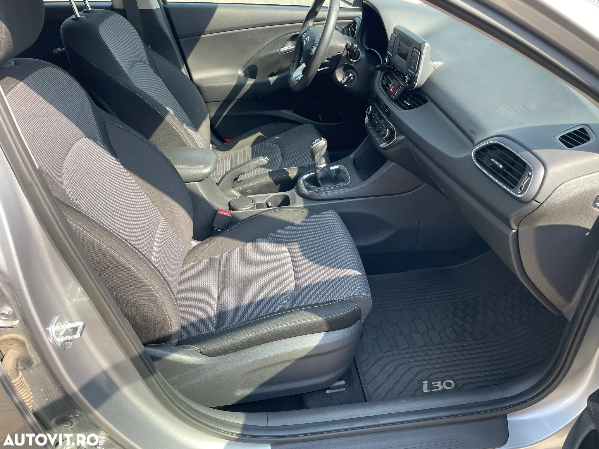 Hyundai i30 1.5 110CP 5DR M/T Comfort - 10
