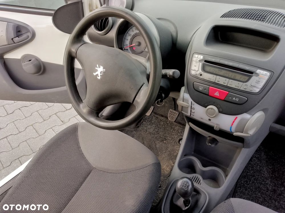 Peugeot 107 - 9