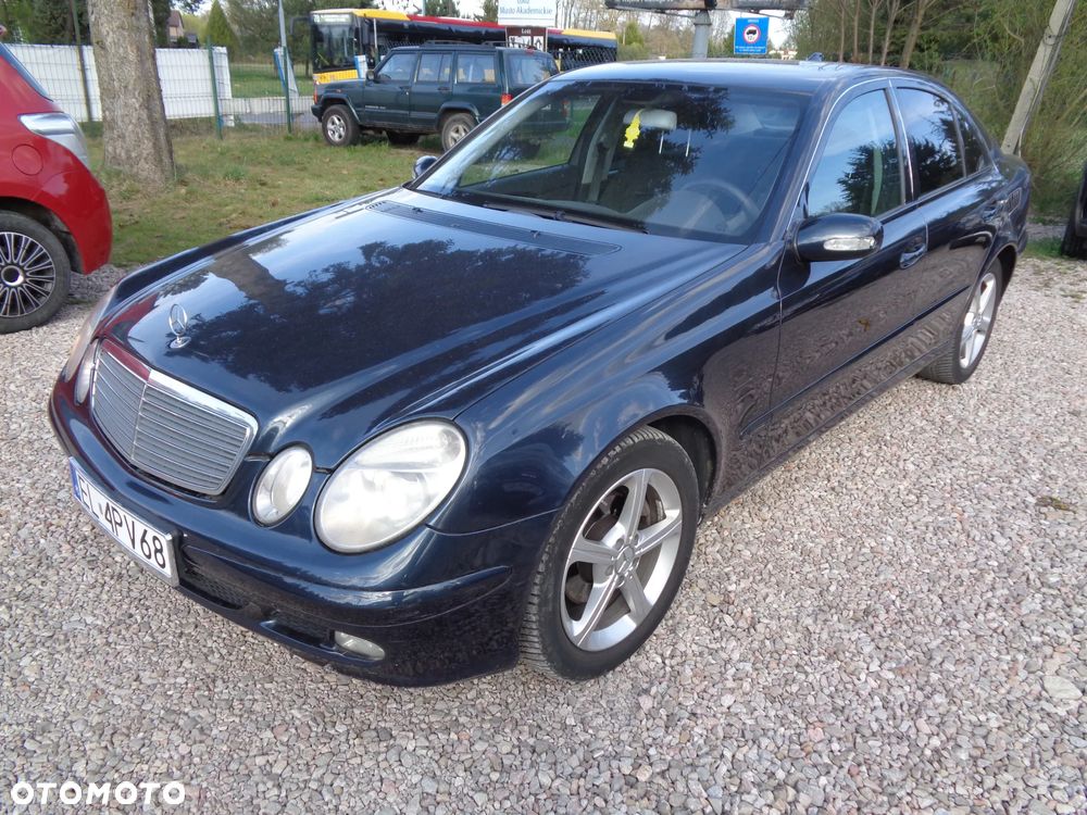 Mercedes-Benz Klasa E 200 CDI Elegance DPF - 1