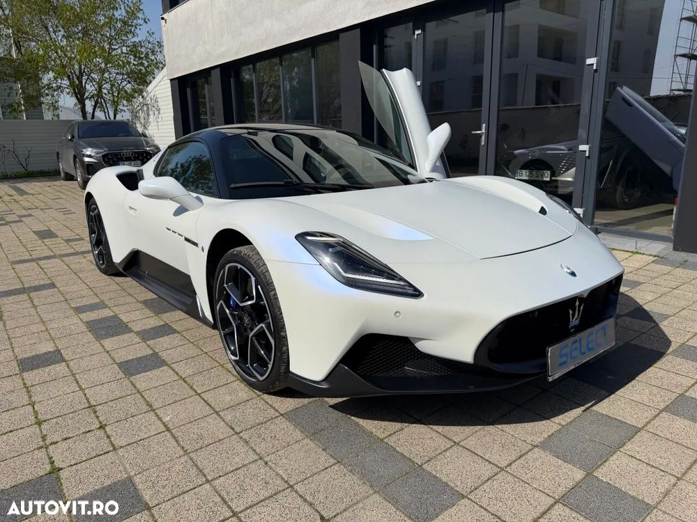 Maserati MC20 Standard - 8