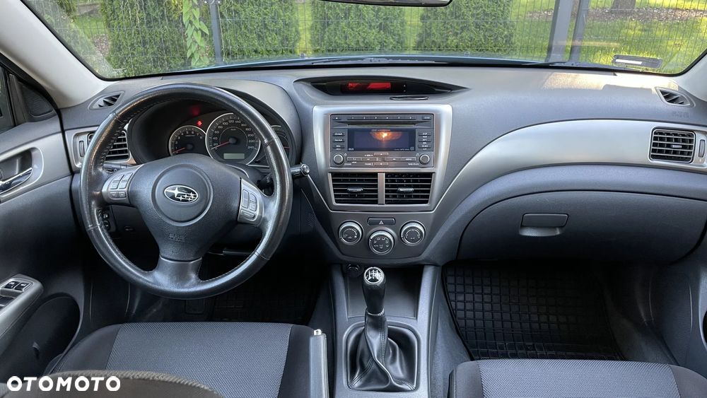 Subaru Impreza - 10