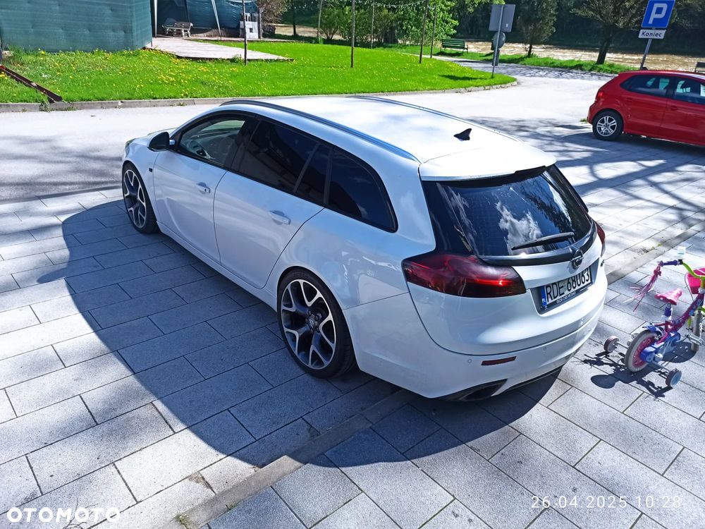 Opel Insignia - 16