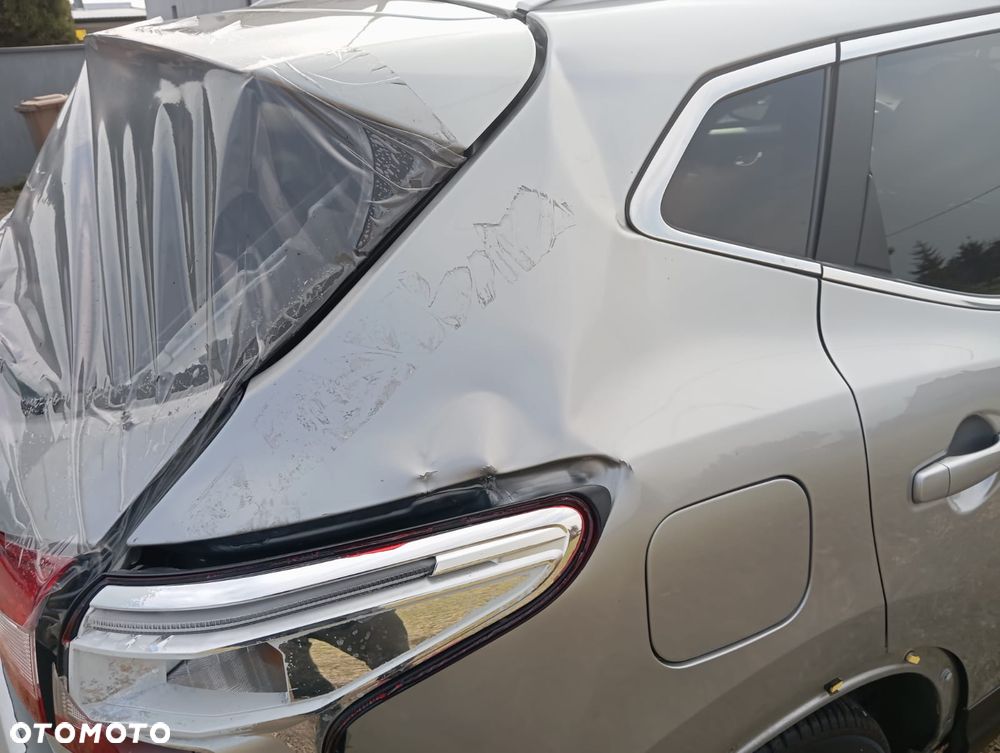 Nissan Qashqai - 12