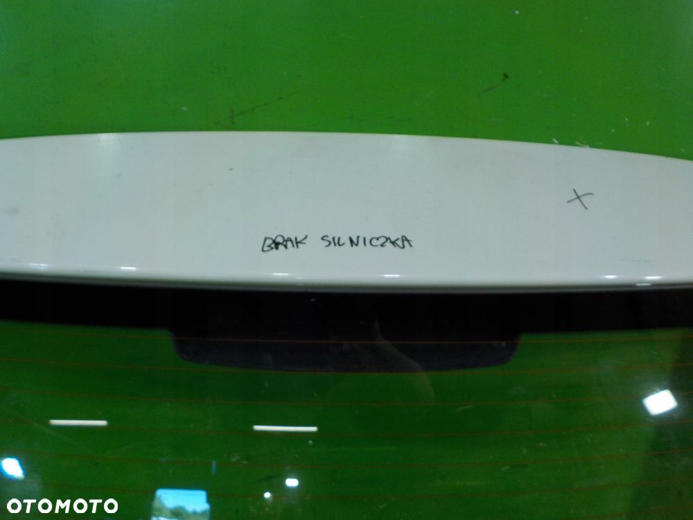 SKODA FABIA II LIFT 1.2 B 10r HB 5D klapa tyl - 5