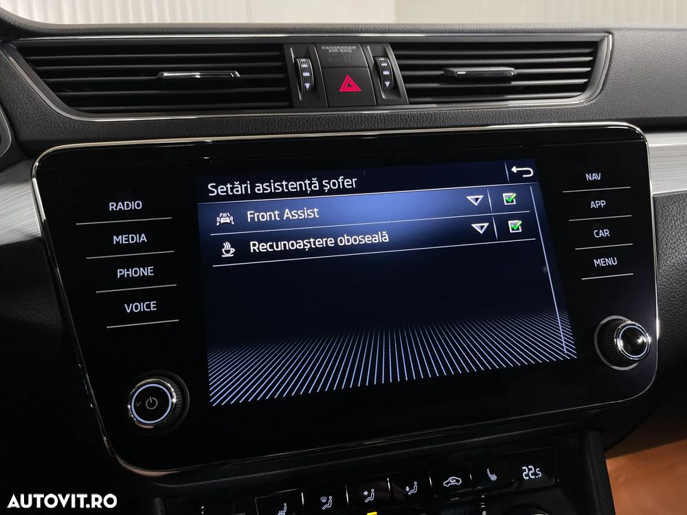 Skoda Superb 2.0 TDI Ambition - 15
