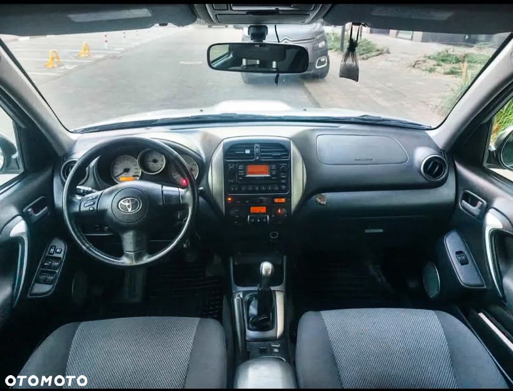Toyota RAV4 2.0 D-4D Sol - 7