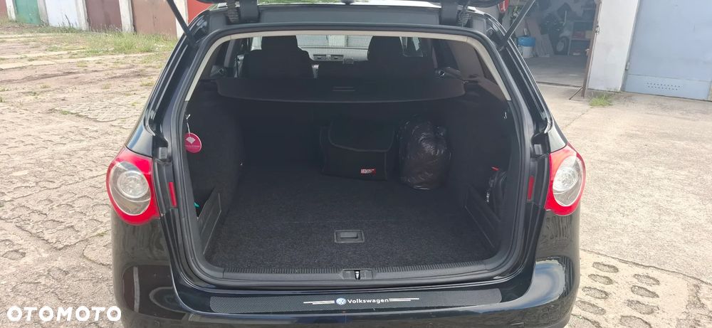 Volkswagen Passat - 5