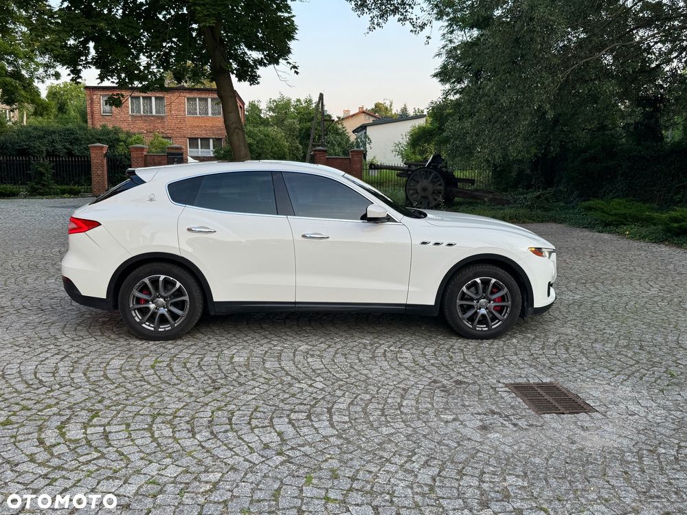Maserati Levante Standard - 5