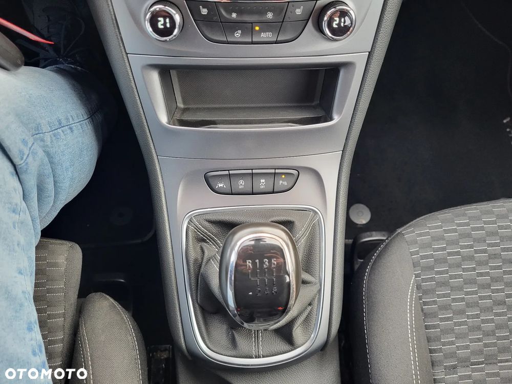 Opel Astra 1.6 CDTI Active - 14