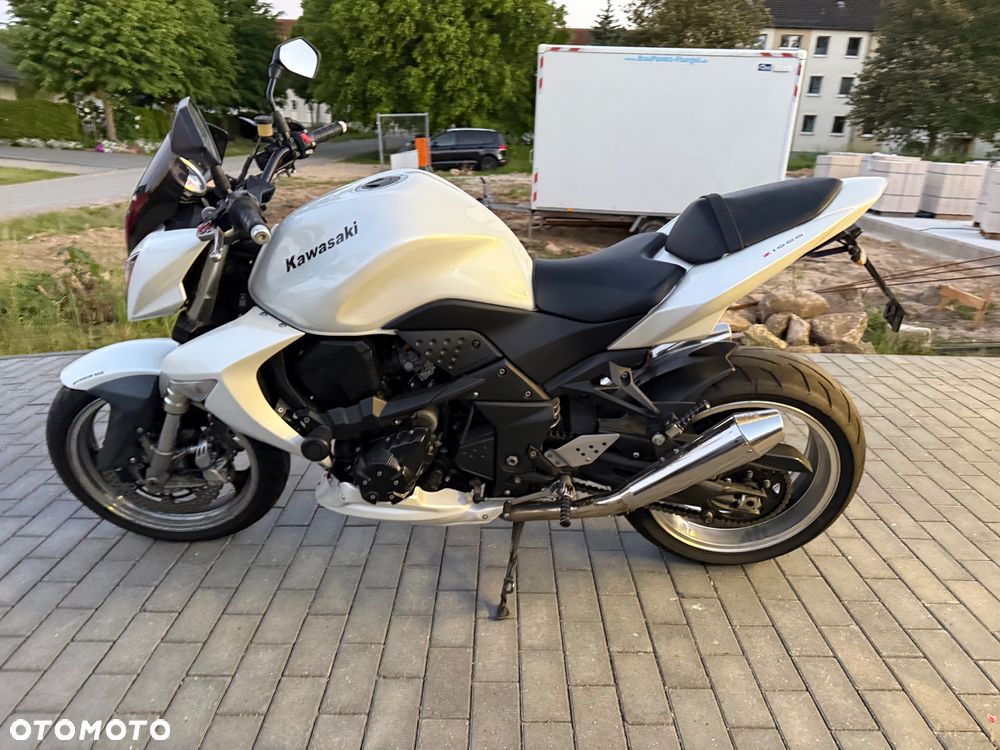 Kawasaki Z - 11