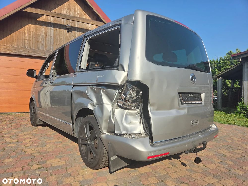 Volkswagen Multivan - 5