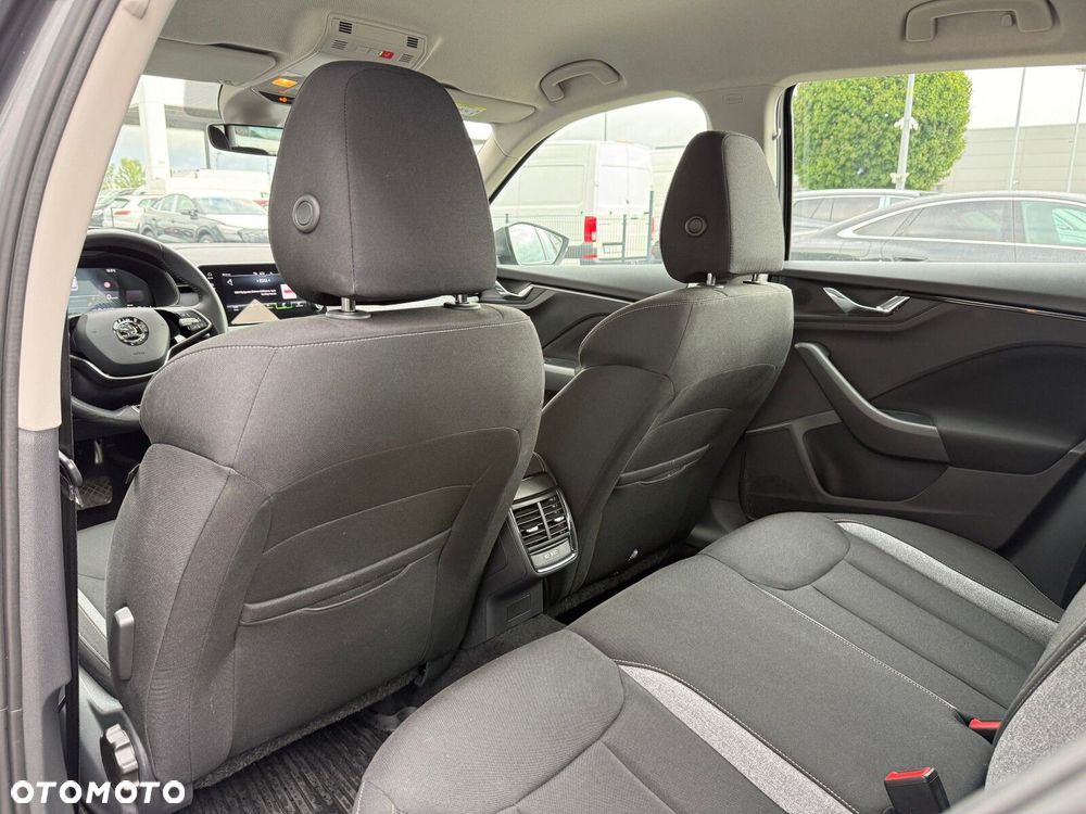 Skoda Kamiq 1.5 TSI Style DSG - 10