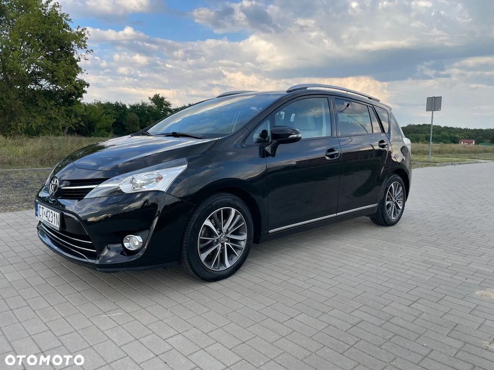Toyota Verso 1.8 Prestige MS EU6 - 1