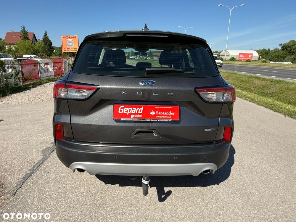 Ford Kuga - 8