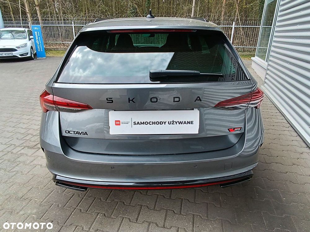 Skoda Octavia 2.0 TSI RS DSG - 6