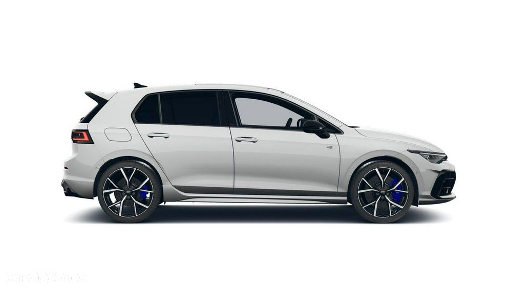Volkswagen Golf - 8