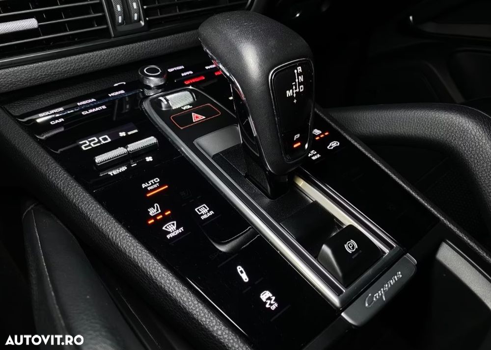Porsche Cayenne Tiptronic S Platinum Edition - 12
