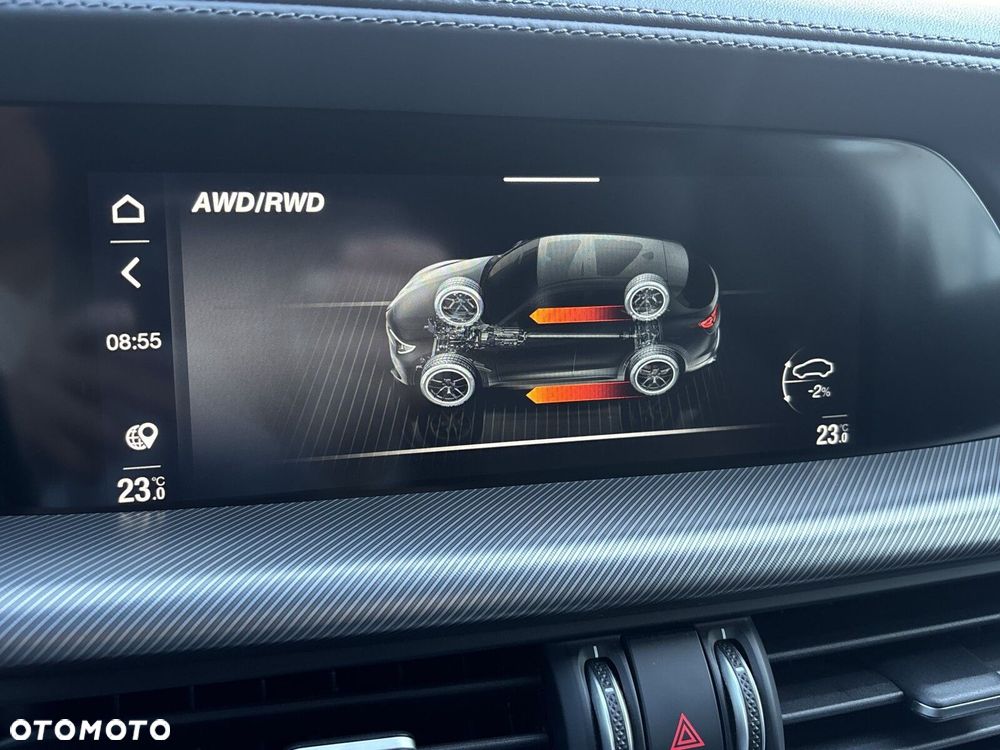 Alfa Romeo Stelvio 2.0 Turbo Veloce Q4 - 22