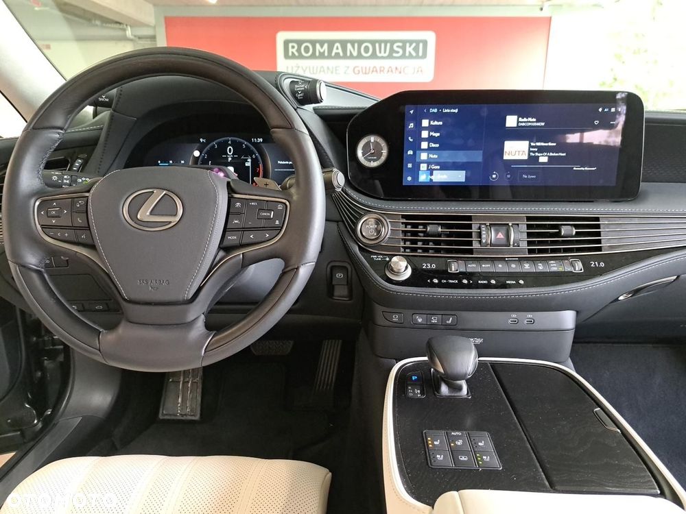 Lexus LS - 20