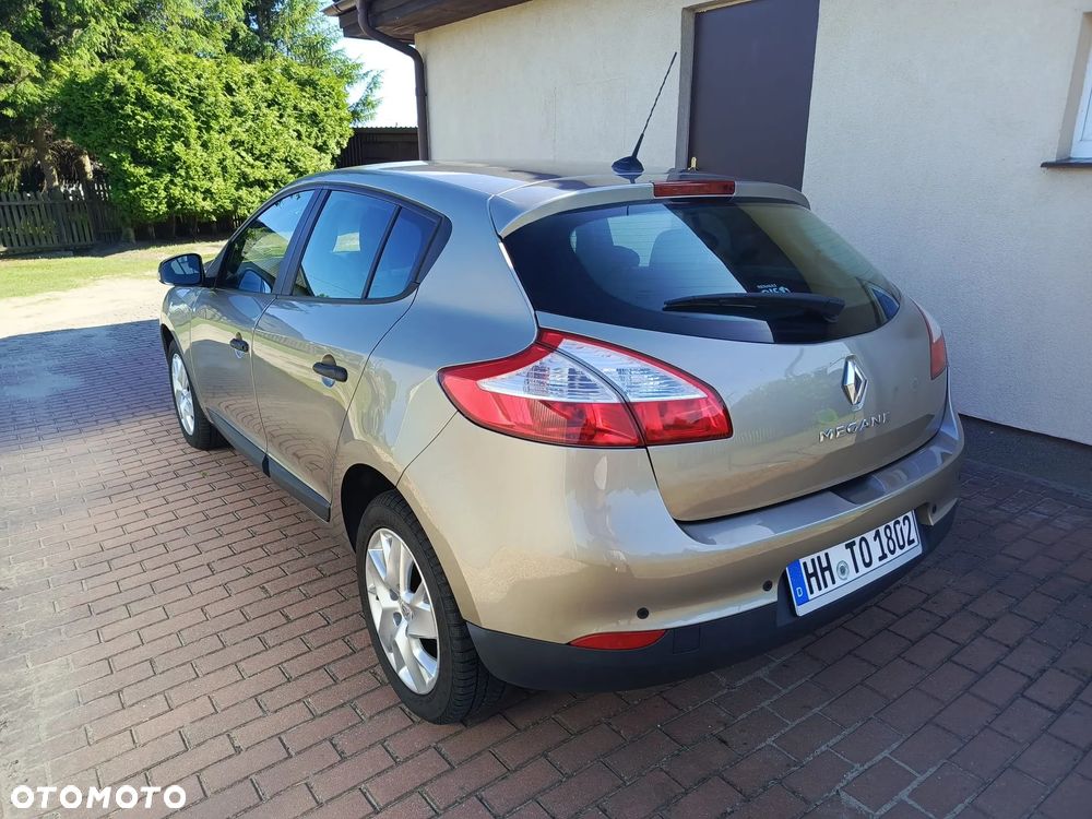 Renault Megane 1.6 16V Expression - 6