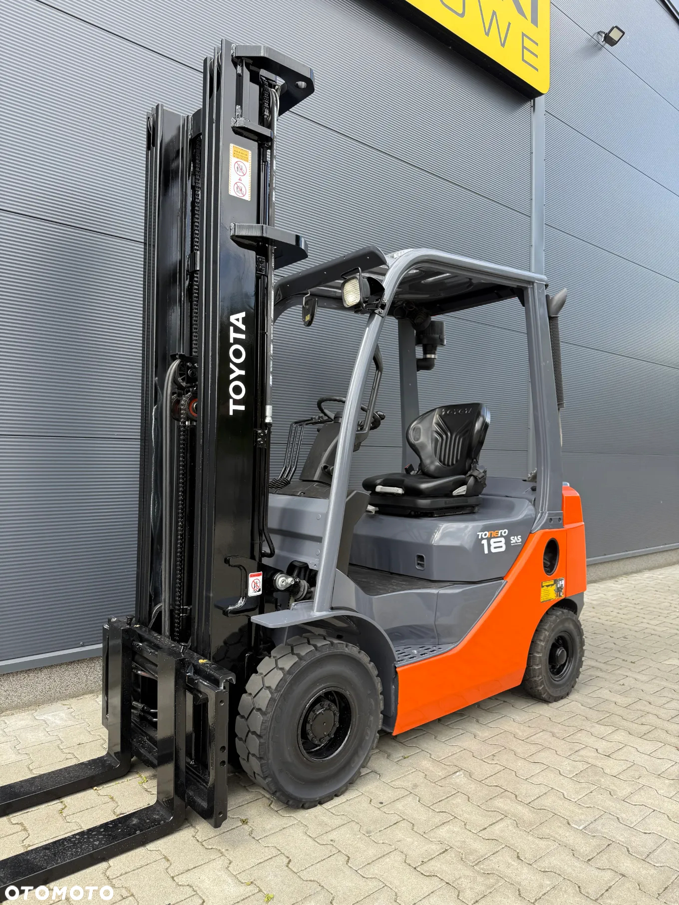 Toyota 02-8FDF18 - 4