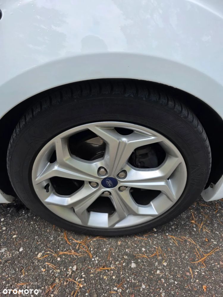 Ford S-Max 2.2 TDCi DPF Titanium X - 5