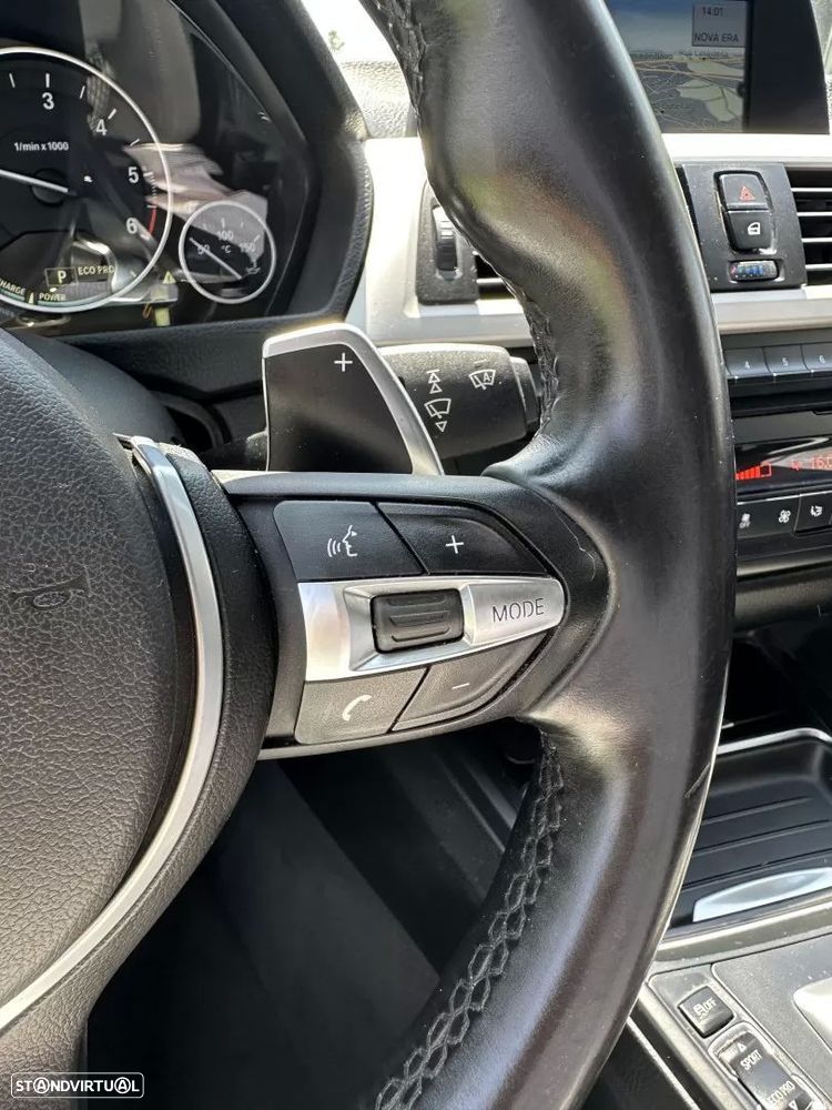 BMW 320 d Aut. Sport Line - 44