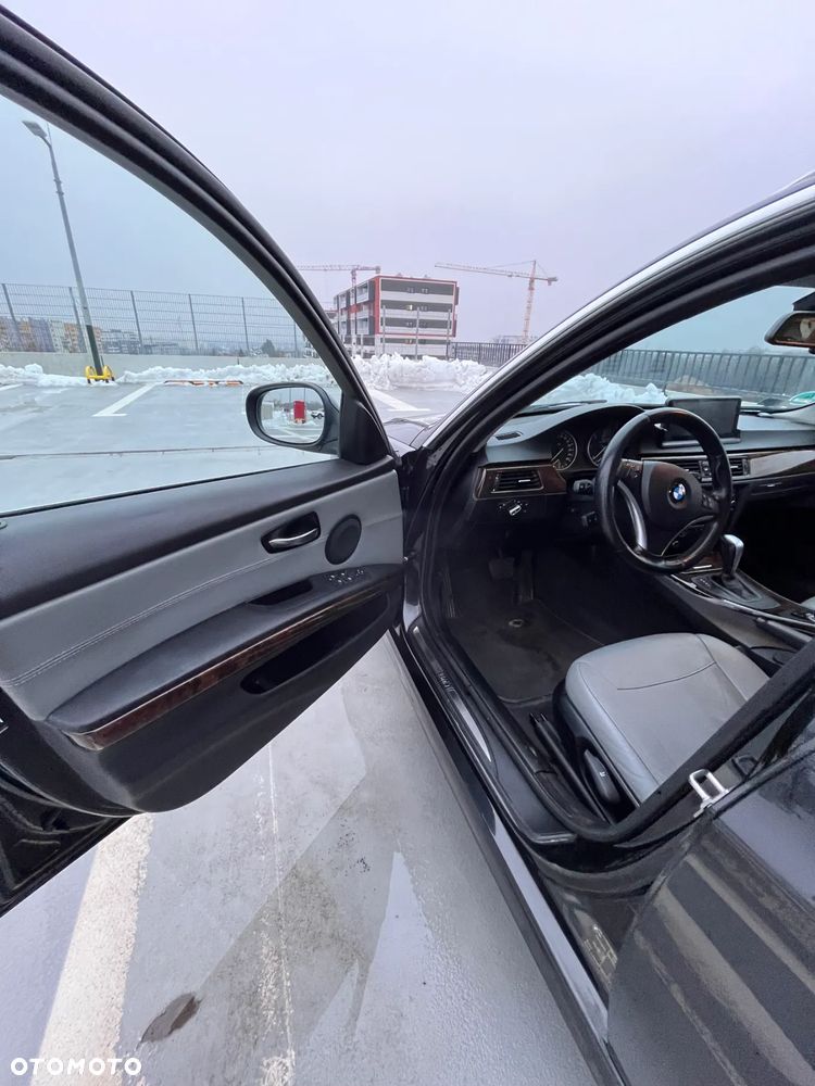 BMW Seria 3 320d DPF - 22