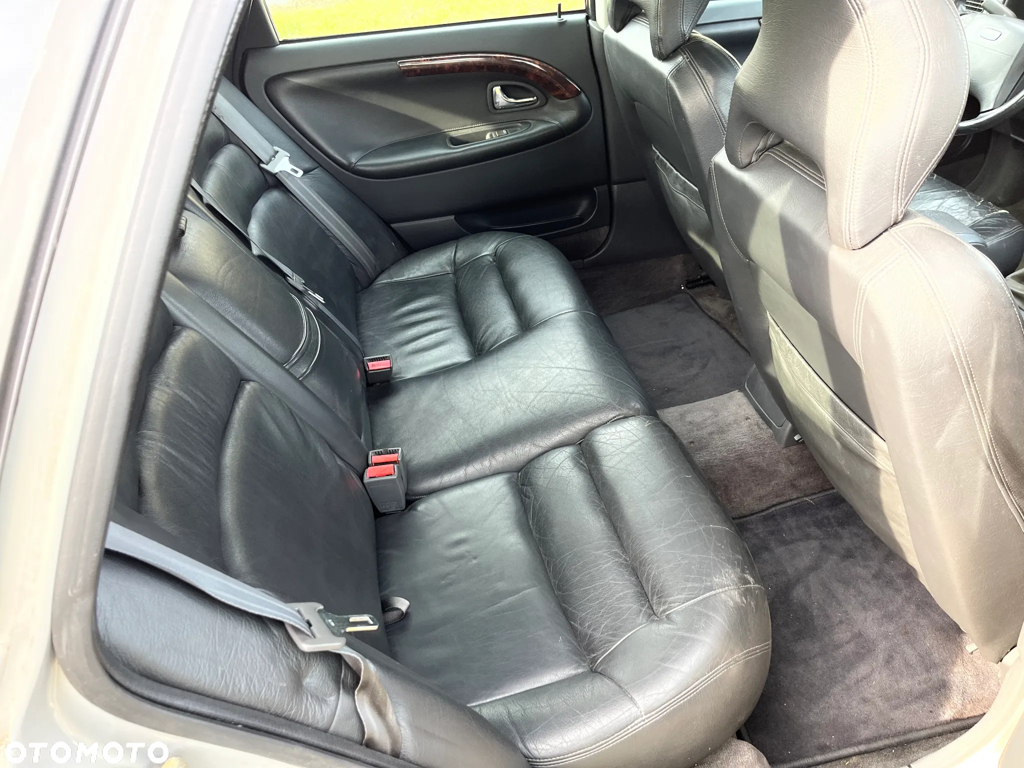 Volvo V40 1.9 T-4 - 6