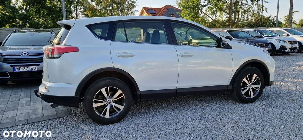 Toyota RAV4 - 12