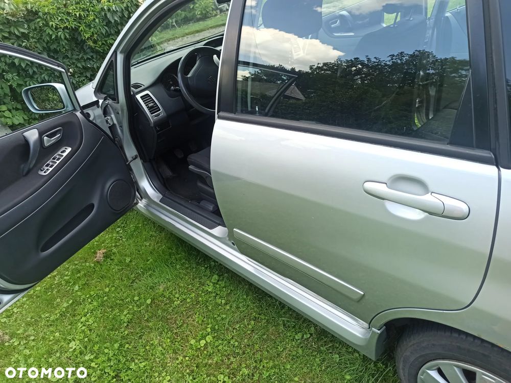 Suzuki Liana 1.4 DDiS Comfort - 5