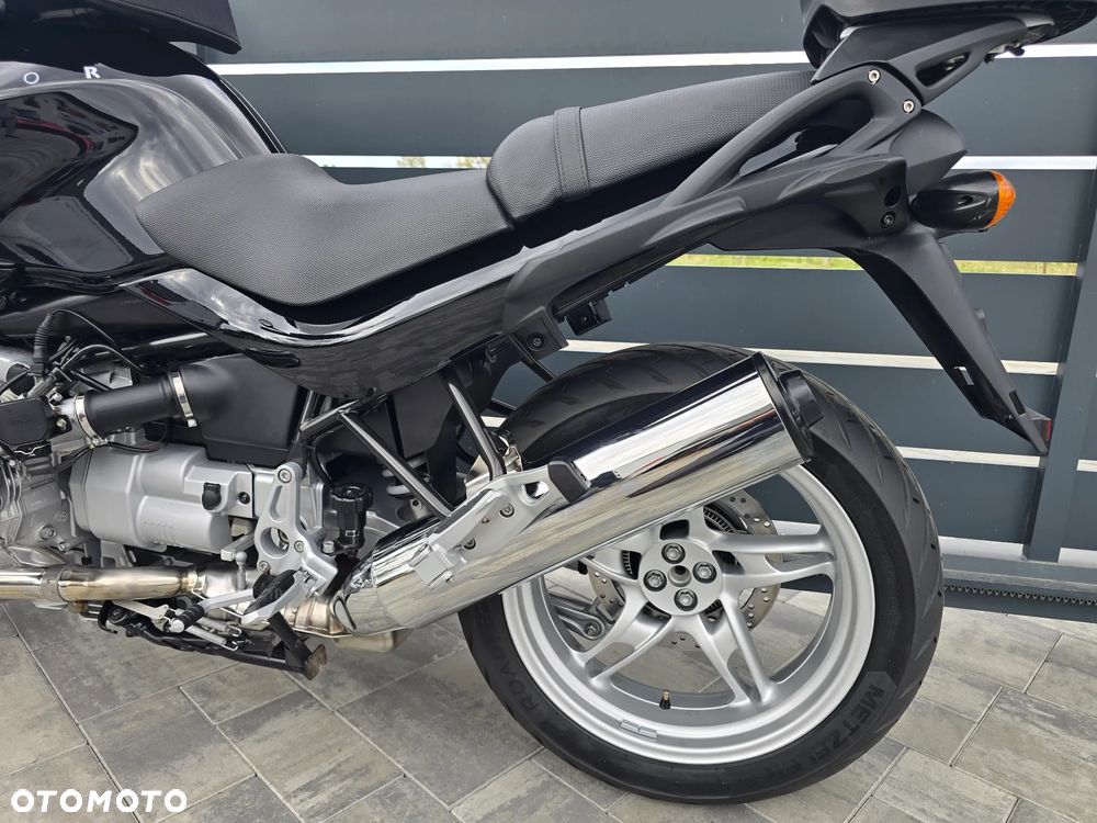 BMW R - 9