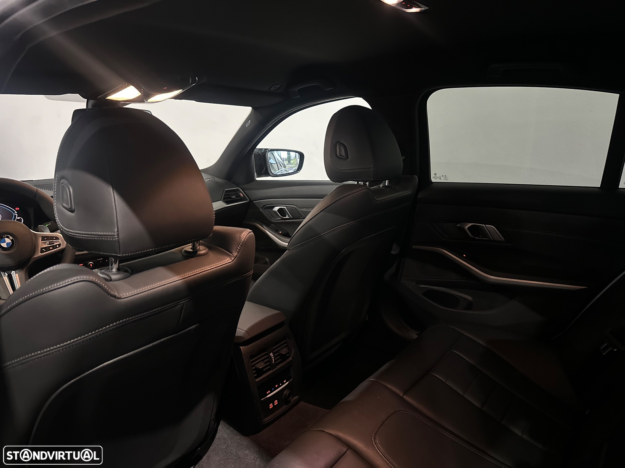 BMW 330 e Auto - 18