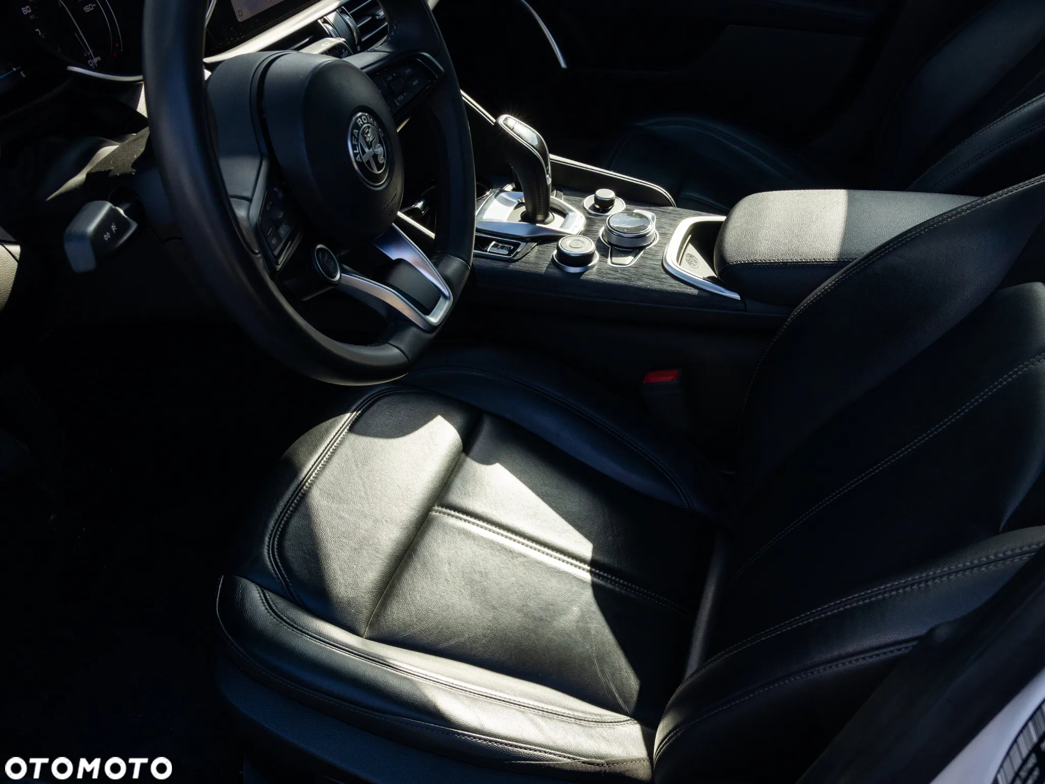 Alfa Romeo Giulia - 9