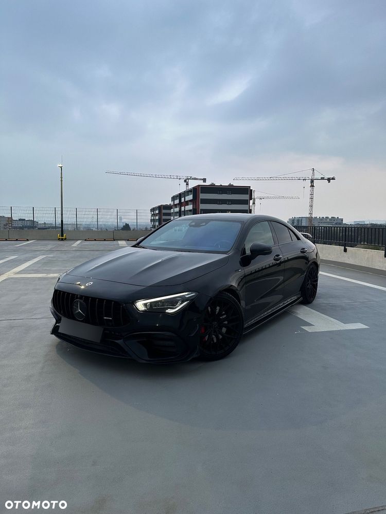 Mercedes-Benz CLA - 1