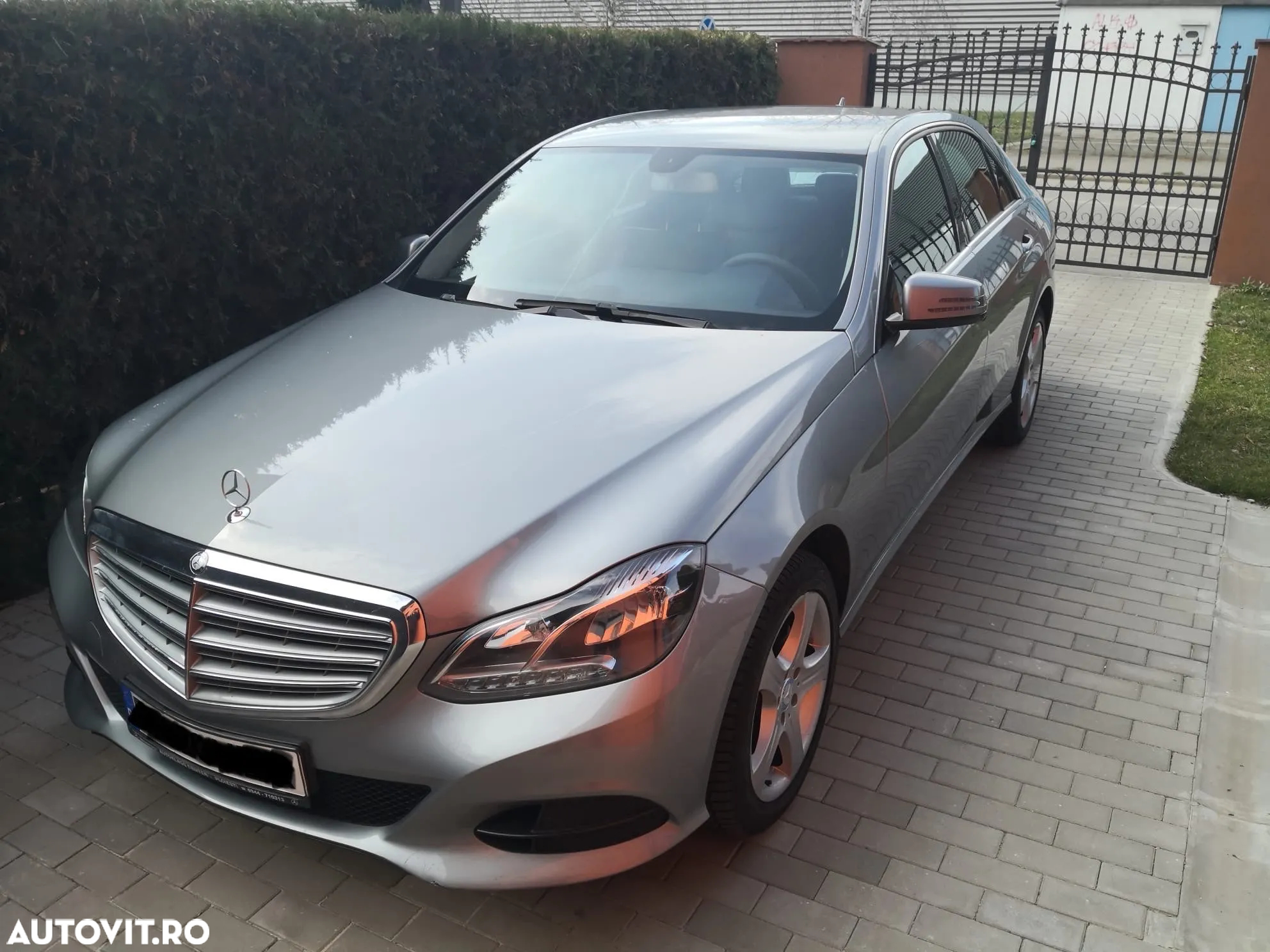 Mercedes-Benz E 200 CDI BlueEfficiency Aut. - 2